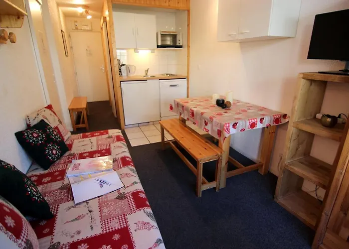 Lauzieres Vti * 瓦托伦斯